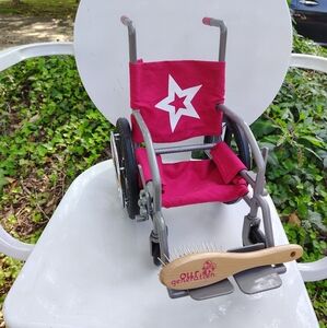 AMERICAN GIRL RED WHEELCHAIR RUBBER WHEELS W/AM HAIRBRUSH WOODEN HANDLE NEW